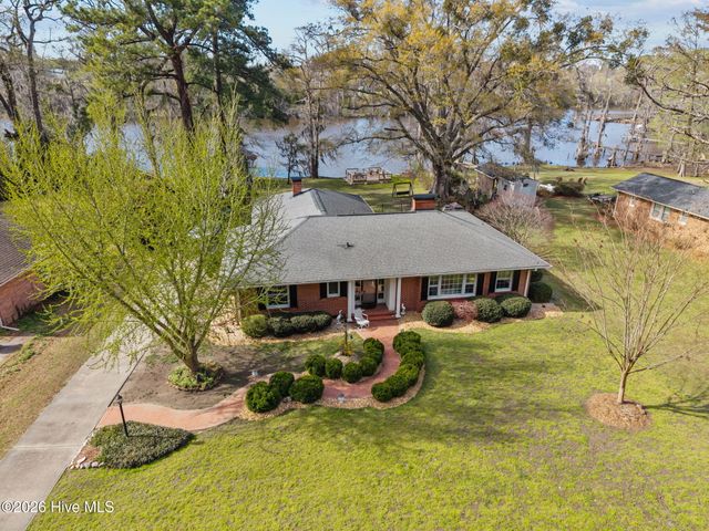 147 Honey Pod Farm Road, Washington, NC 27889