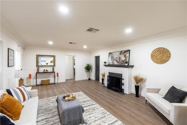 2744 Valencia, San Bernardino, CA 92404