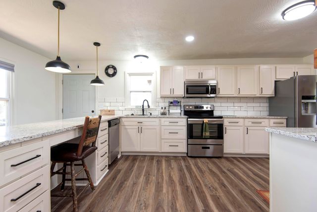 1247 State Highway N, Clever, MO 65631