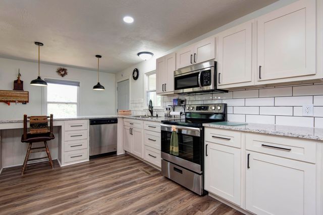 1247 State Highway N, Clever, MO 65631