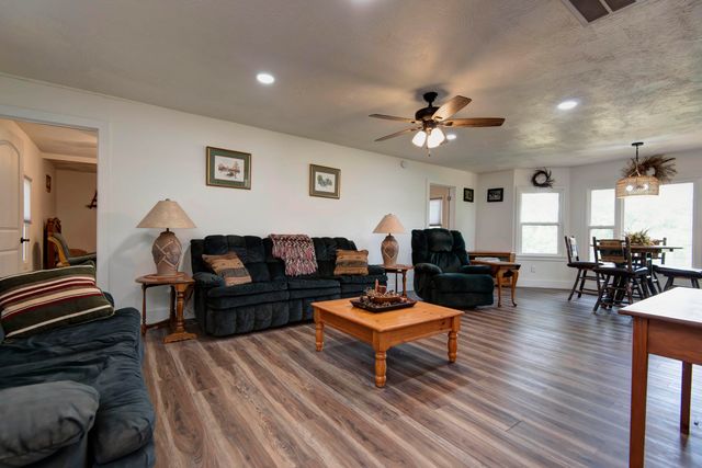 1247 State Highway N, Clever, MO 65631