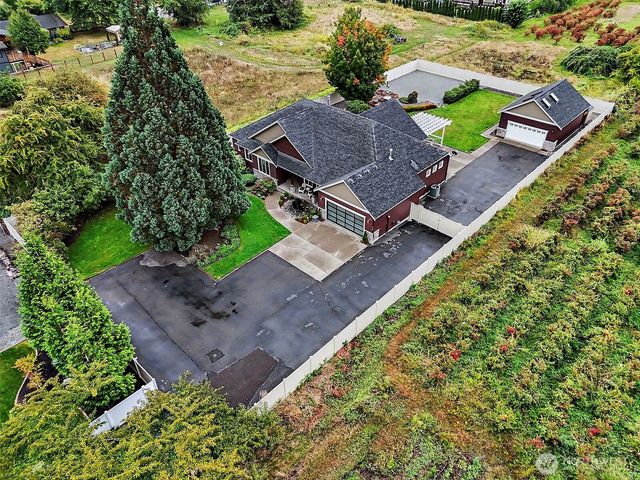 1920 12th Avenue SE, Puyallup, WA 98372