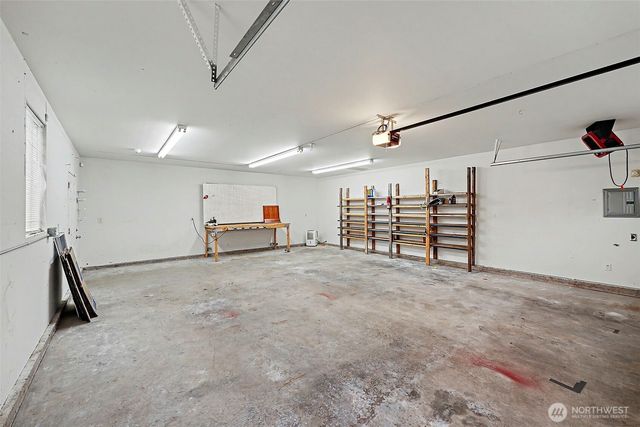 1920 12th Avenue SE, Puyallup, WA 98372