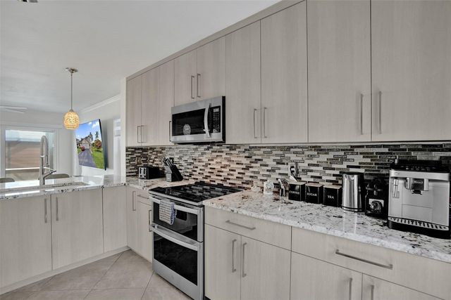 1235 NW 51st Street, Deerfield Beach, FL 33442