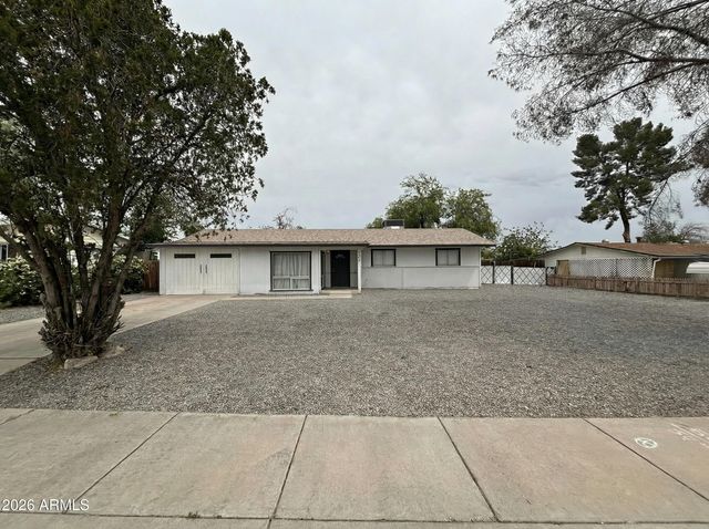 526 S OXBOW Drive, Wickenburg, AZ 85390