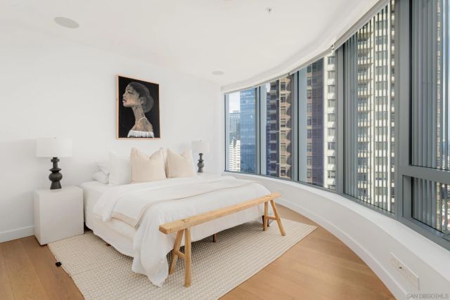 888 W E Street 2105, San Diego, CA 92101