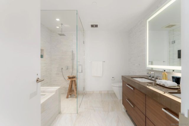 888 W E Street 2105, San Diego, CA 92101