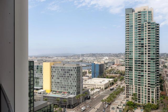 888 W E Street 2105, San Diego, CA 92101