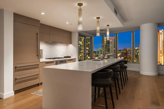 888 W E Street 2105, San Diego, CA 92101
