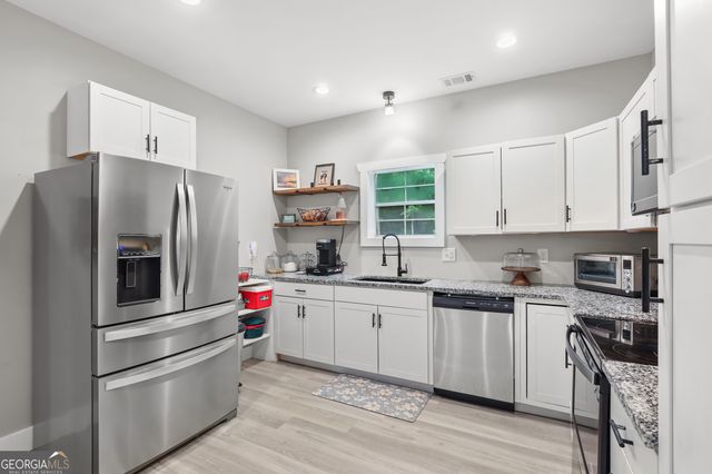 373 Fairview School Road, Demorest, GA 30535