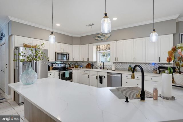 410 DELAWARE AVE, Millsboro, DE 19966
