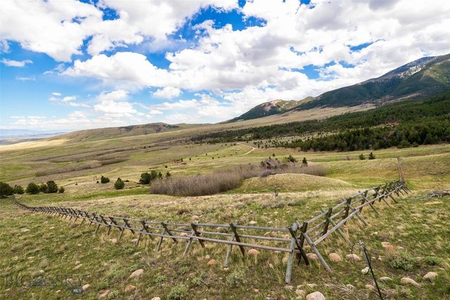 198 Meeteetse Trail Road, Red Lodge, MT 59068