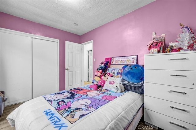 9402 Hickory, Los Angeles, CA 90002