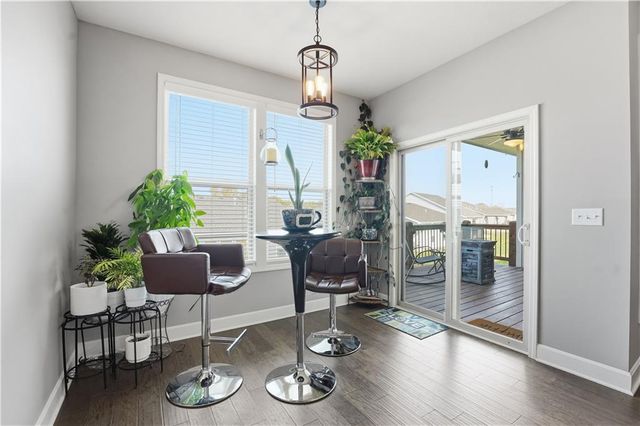 20916 W 190th Place, Spring Hill, KS 66083