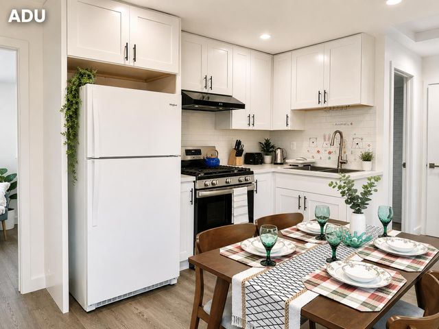 1133 S 9th Street, San Jose, CA 95112