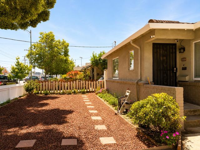 1133 S 9th Street, San Jose, CA 95112