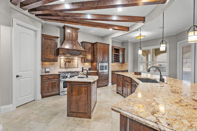 167 Bentwood, Spring Branch, TX 78070