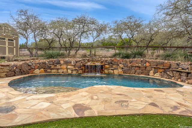 167 Bentwood, Spring Branch, TX 78070