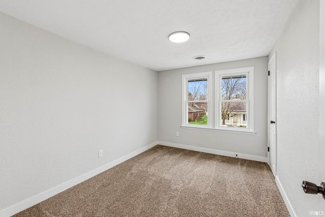 1150 Bresseau Street, Elkhart, IN 46514