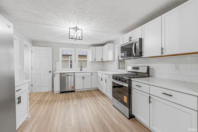 1150 Bresseau Street, Elkhart, IN 46514