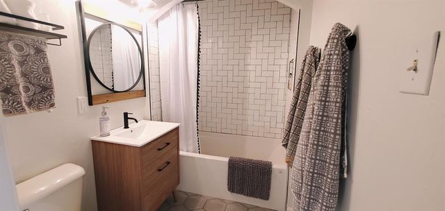 Address unavailable.