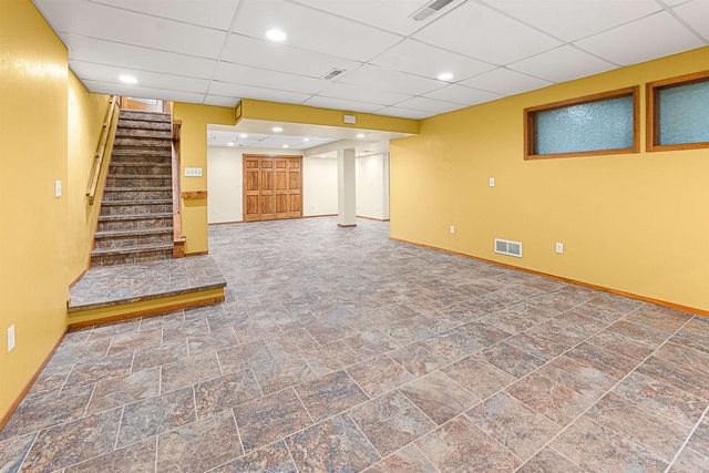 N96W14141 KNOLLCREST CIRCLE, Germantown, WI 53022