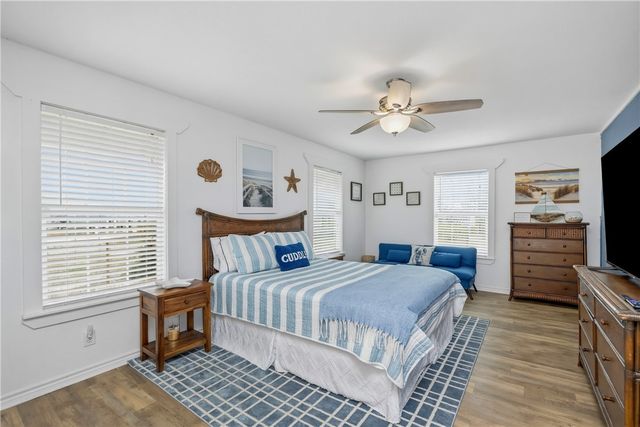 4052 Laguna Shores, Corpus Christi, TX 78418