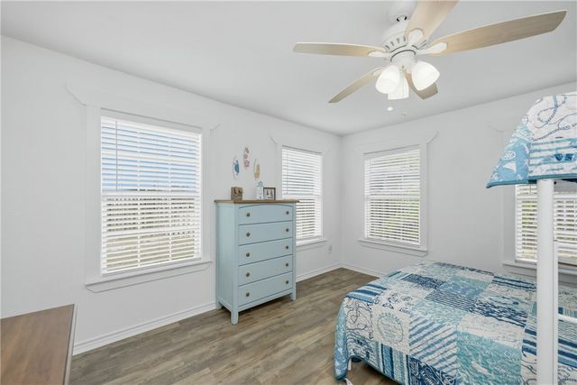 4052 Laguna Shores, Corpus Christi, TX 78418