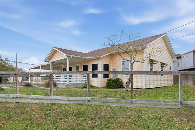 4052 Laguna Shores, Corpus Christi, TX 78418