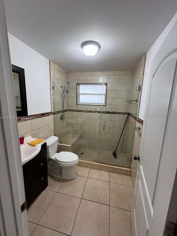4365 W 1st Avenue, Hialeah, FL 33012