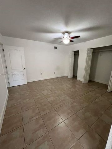 4365 W 1st Avenue, Hialeah, FL 33012