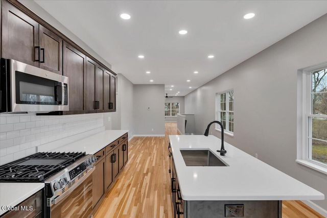 4 Livingston Avenue, Scotia, NY 12302