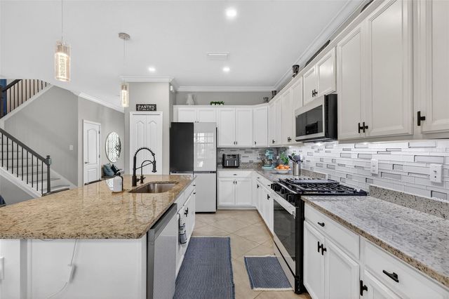 17619 BLUE RIDGE PLACE, Bradenton, FL 34211