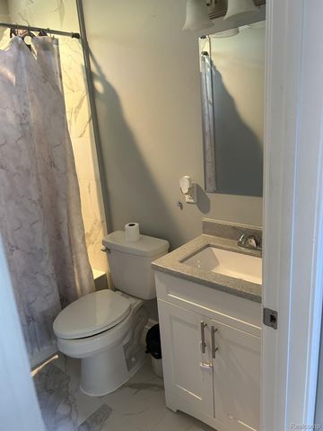 25587 Ivanhoe, Redford Charter Township, MI 48239