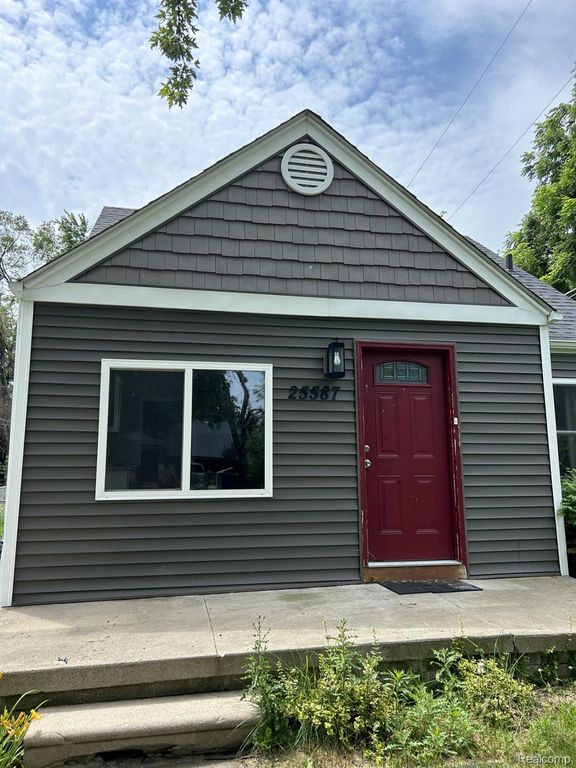 25587 Ivanhoe, Redford Charter Township, MI 48239