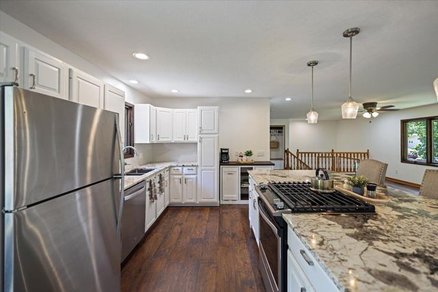 308 Douglas Drive, Buffalo, MN 55313