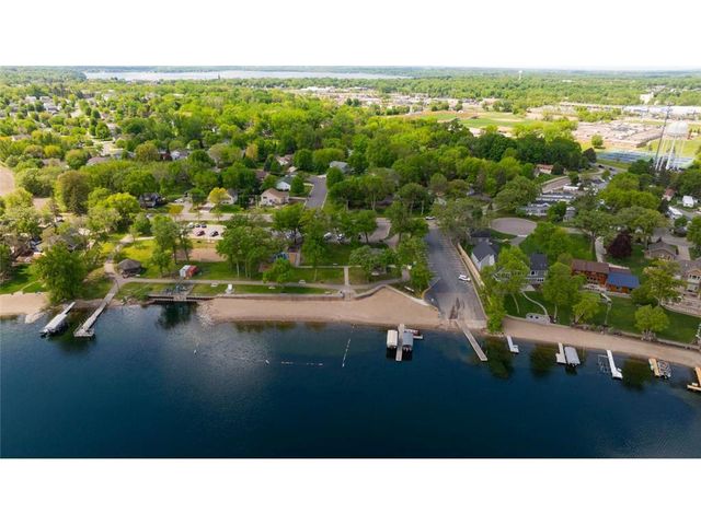308 Douglas Drive, Buffalo, MN 55313