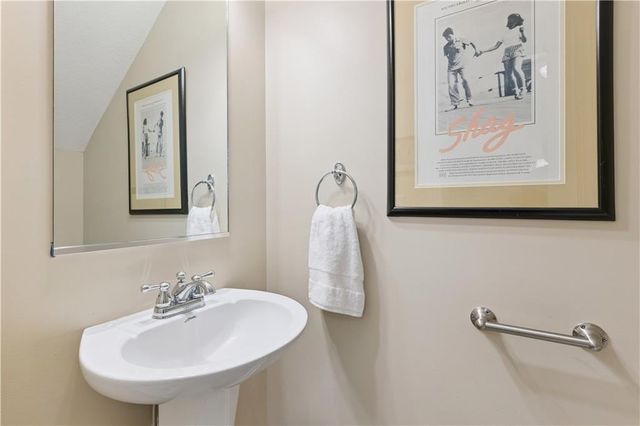 420 Holly Street, St. Simons Island, GA 31522