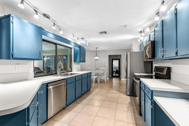 10264 Crosswind Road, Boca Raton, FL 33498