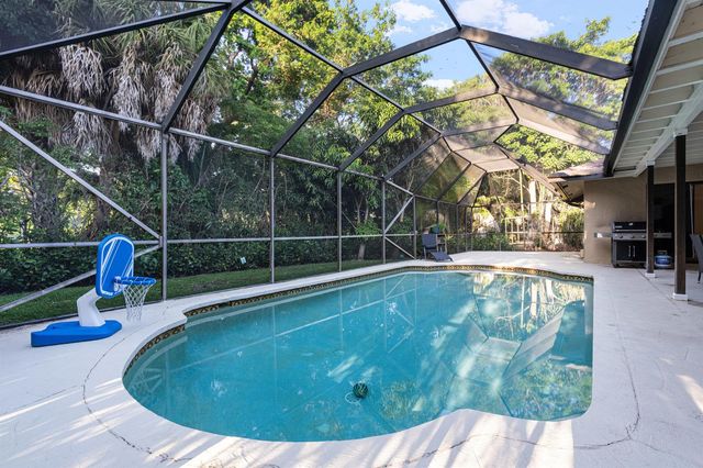 10264 Crosswind Road, Boca Raton, FL 33498