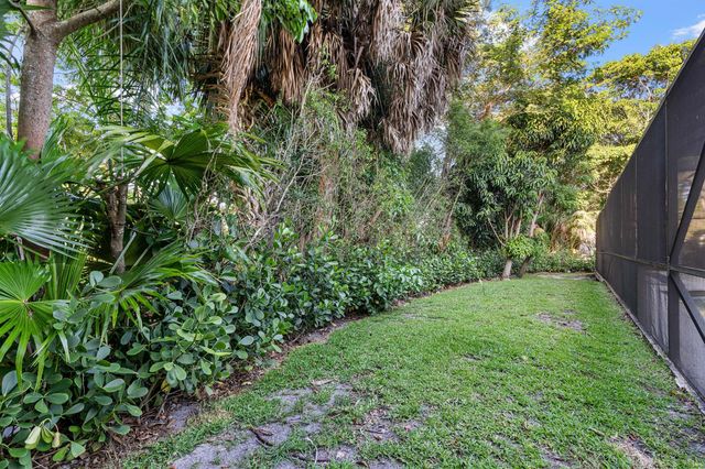 10264 Crosswind Road, Boca Raton, FL 33498