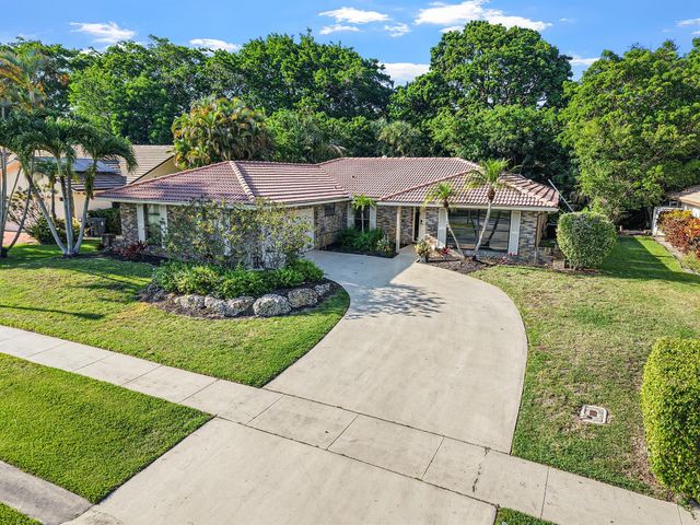 10264 Crosswind Road, Boca Raton, FL 33498