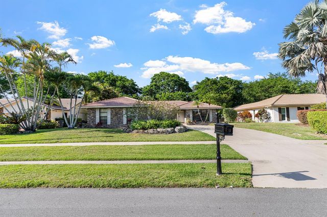 10264 Crosswind Road, Boca Raton, FL 33498