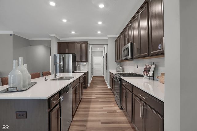 553 Seagrape Lane, Plainfield, IN 46168