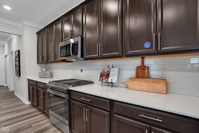 553 Seagrape Lane, Plainfield, IN 46168