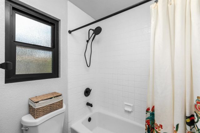 1922 Vermont, Ramona, CA 92065