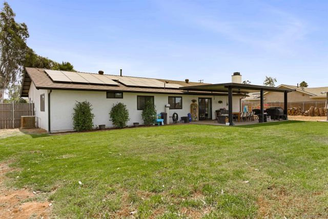 1922 Vermont, Ramona, CA 92065