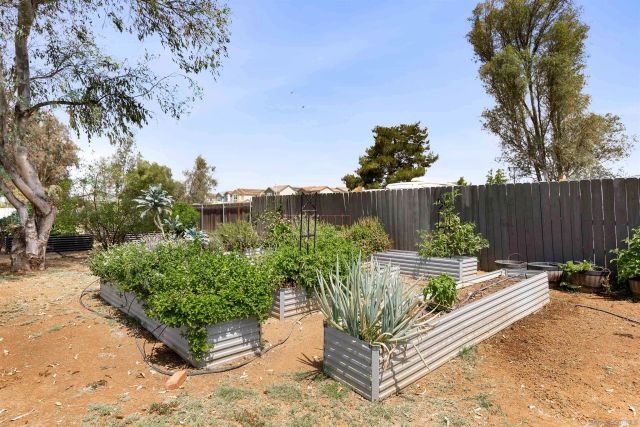 1922 Vermont, Ramona, CA 92065