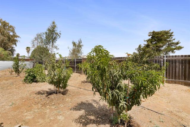 1922 Vermont, Ramona, CA 92065