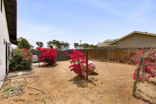 1922 Vermont, Ramona, CA 92065
